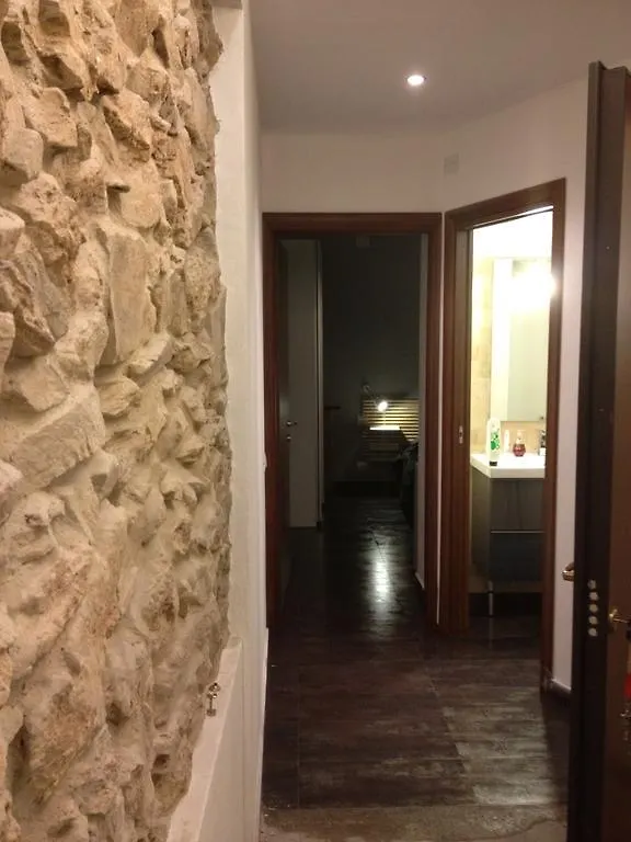 Hotel Il Palazz8 Iglesias 2*,