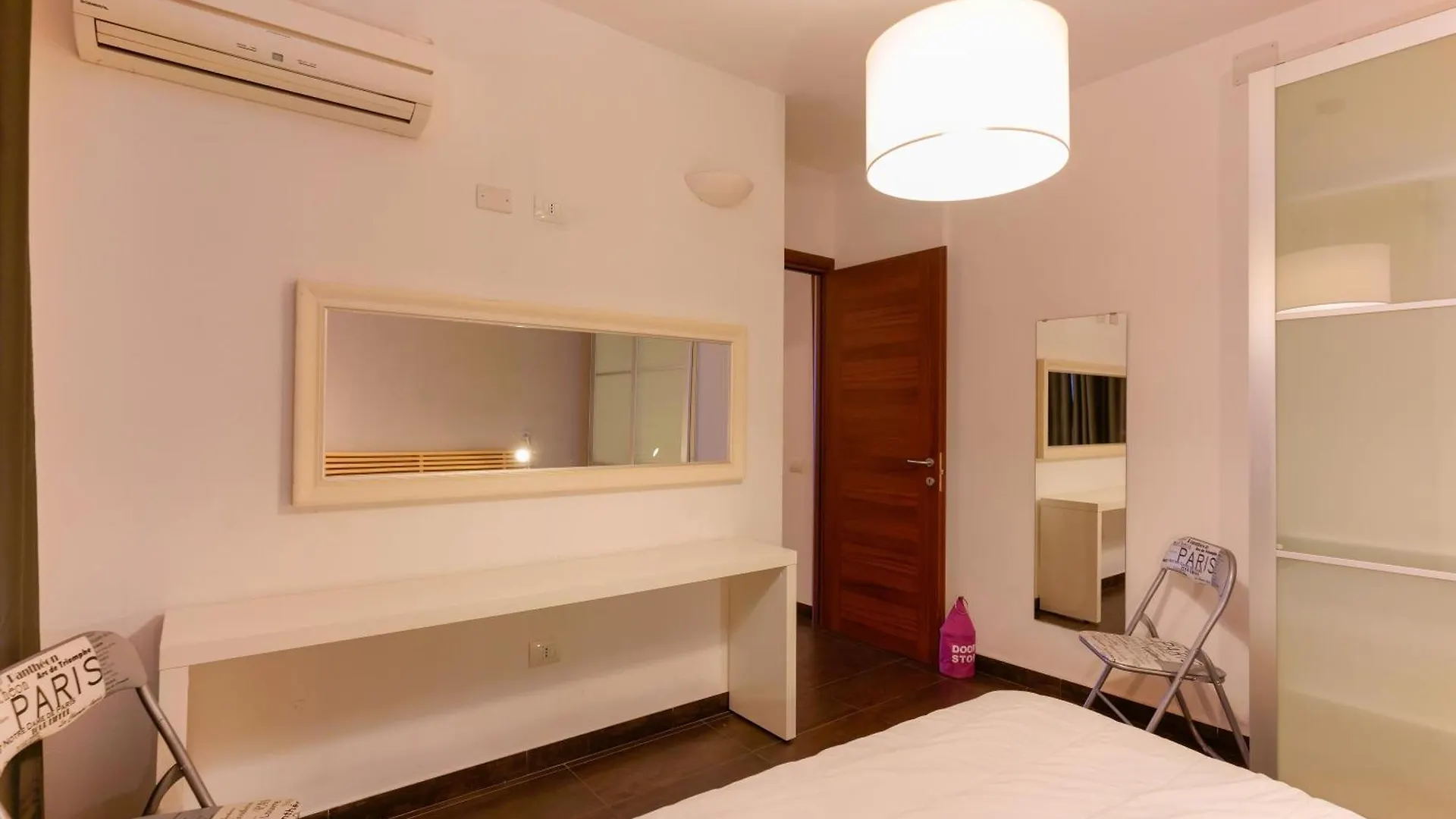** Pensión Hotel Il Palazz8 Iglesias Italia